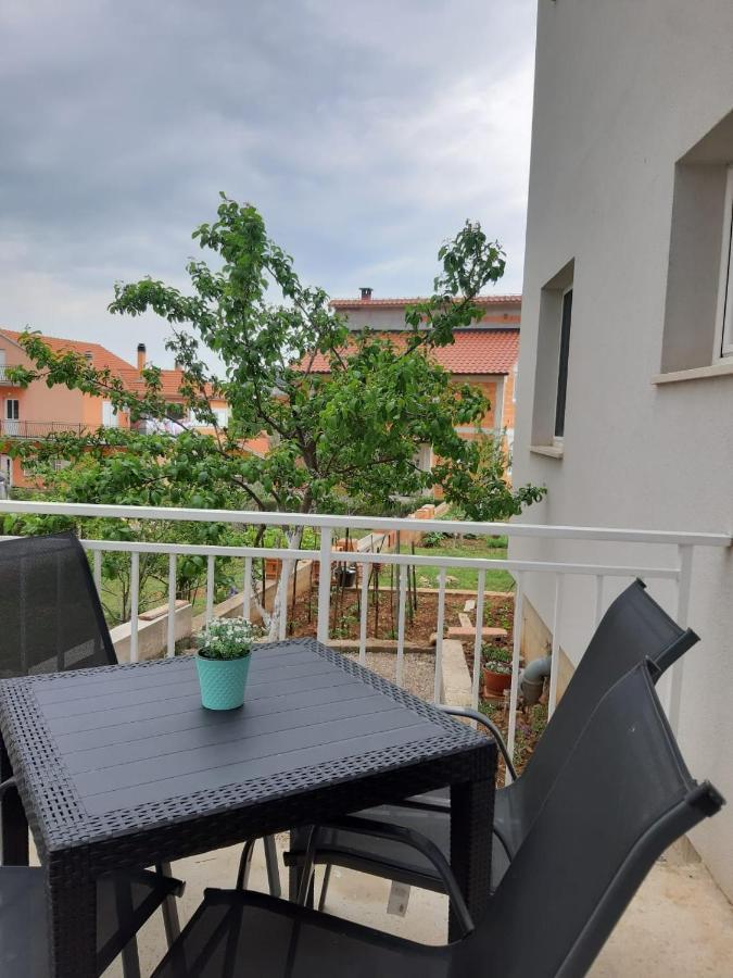 Apartman Tanja Leilighet Bilice Eksteriør bilde