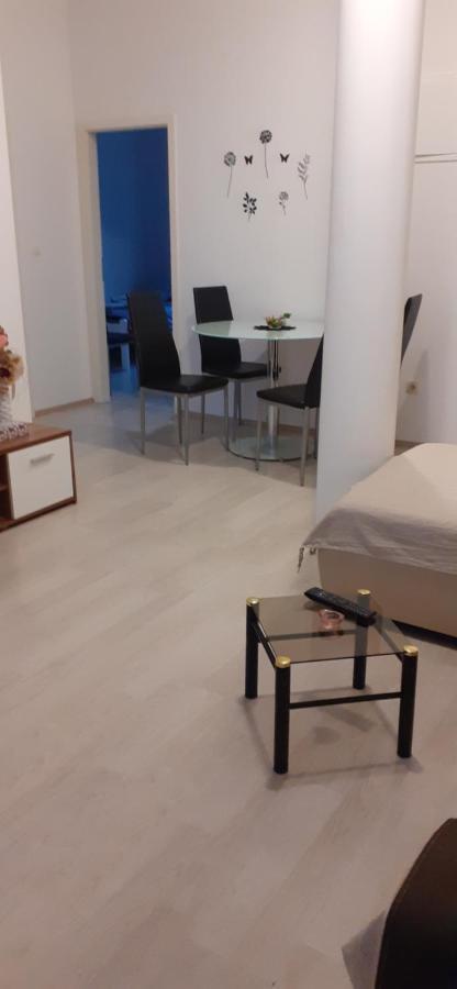 Apartman Tanja Leilighet Bilice Eksteriør bilde