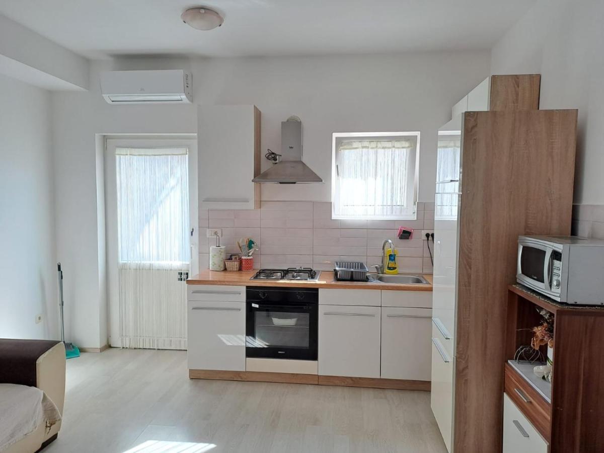 Apartman Tanja Leilighet Bilice Eksteriør bilde