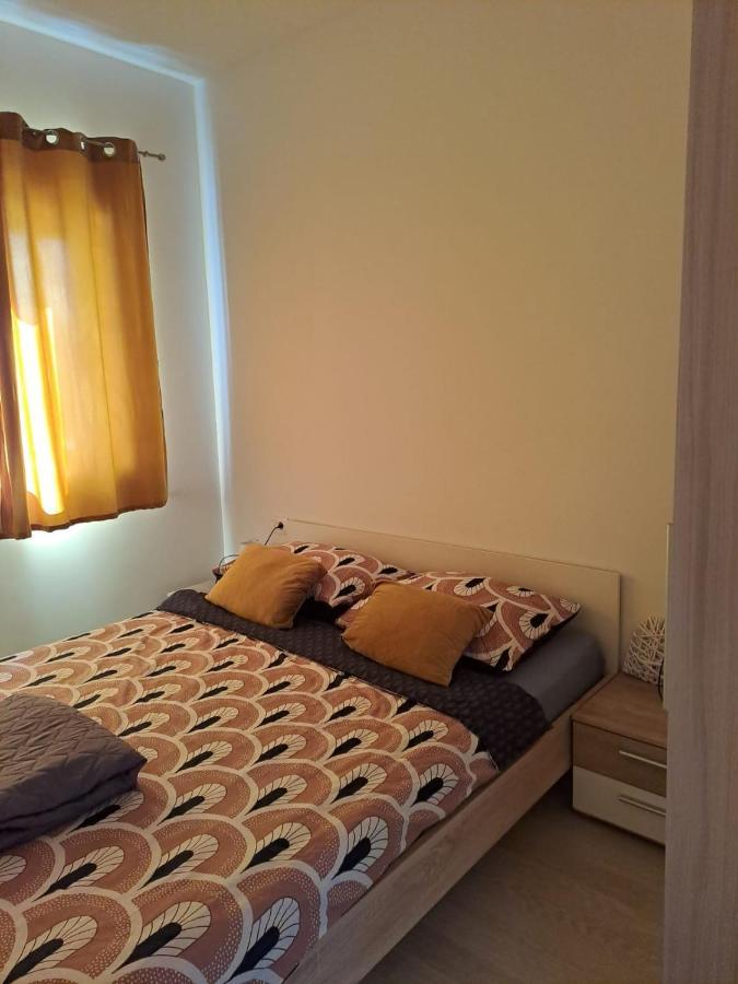 Apartman Tanja Leilighet Bilice Eksteriør bilde